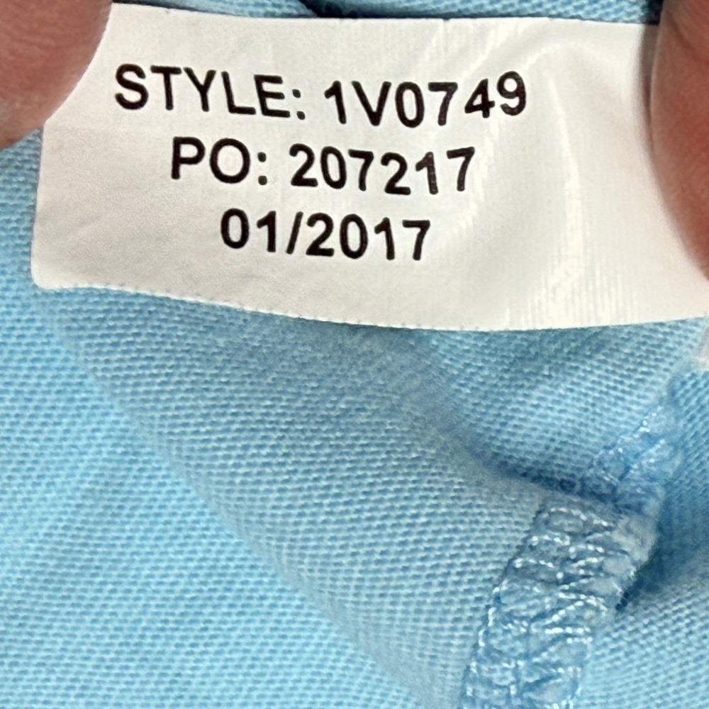 Vineyard Vines Mens T-Shirt Tropical Pineapple Whale Pocket Medium Blue Cotton - Picture 11 of 11